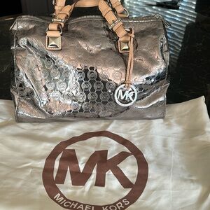 Michael Kors Silver Hobo handbag